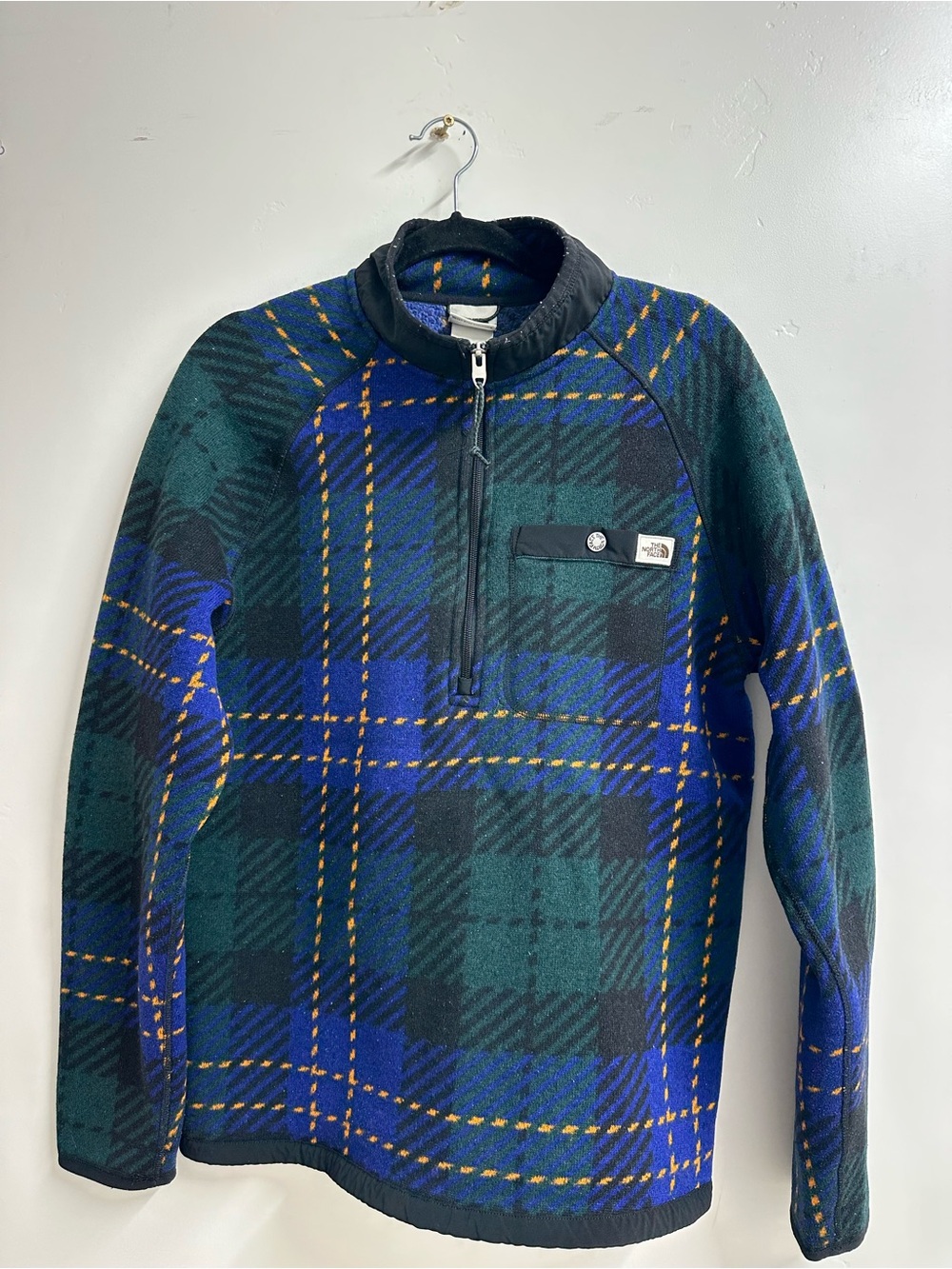 The North Face Green & Blue Plaid Quarter-Zip Fleece Pullover